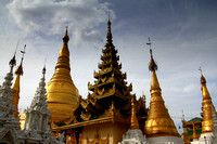 This huge complex of gold temples.....