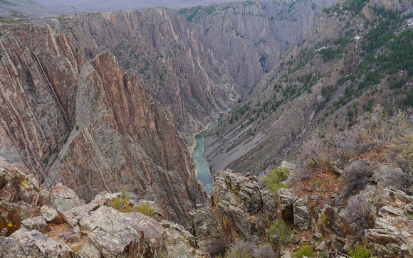 ....but  being very modern, they were  photographing the Black Canyon with a  drone !