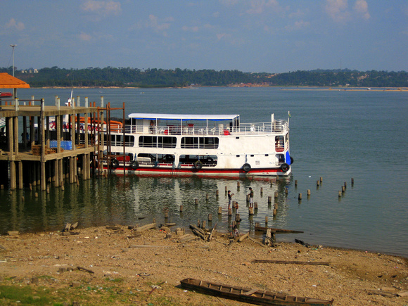The ferry across the  river......